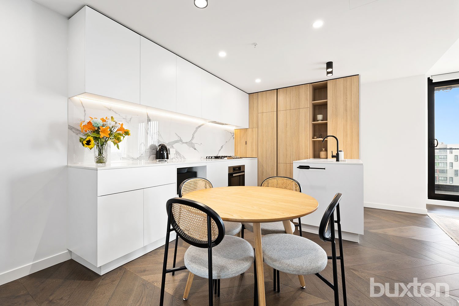 Gallery: 705/17 Taylor Street