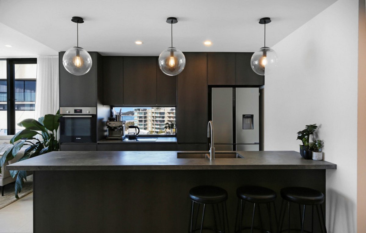 705/3 Twenty third Avenue Palm Beach 3