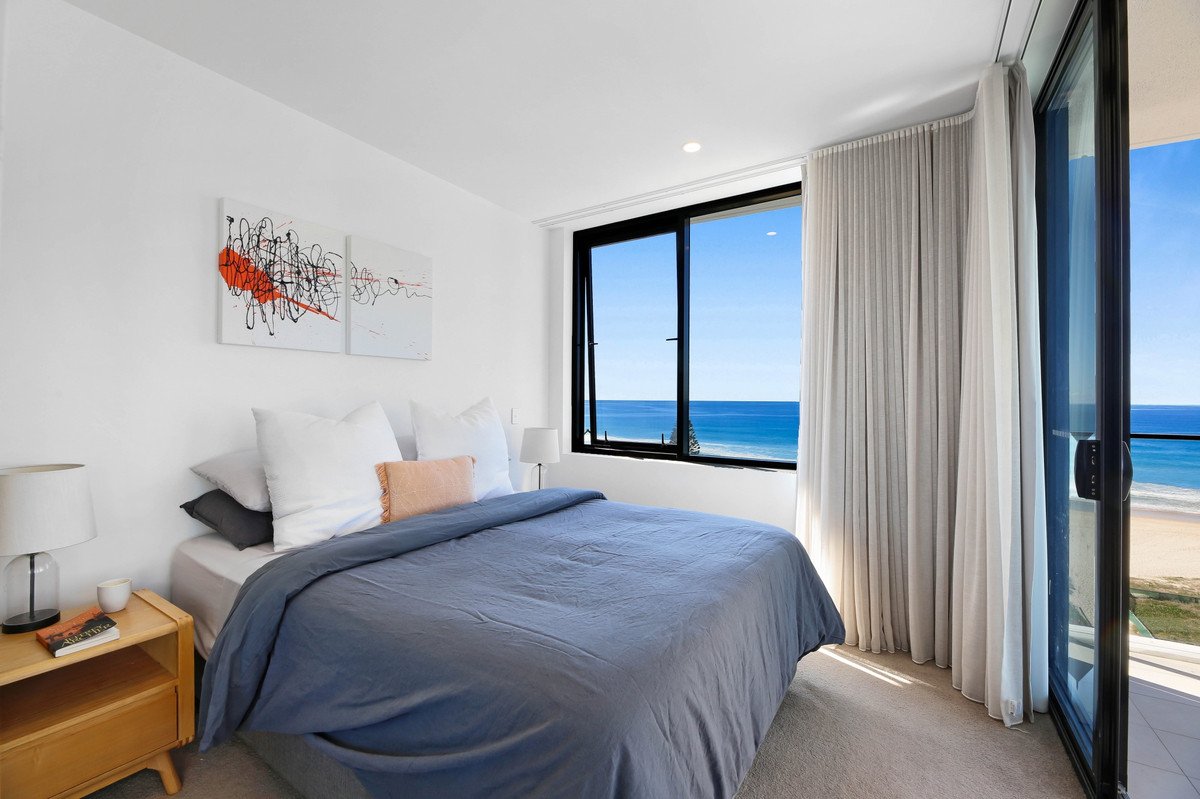 705/3 Twenty third Avenue Palm Beach 10