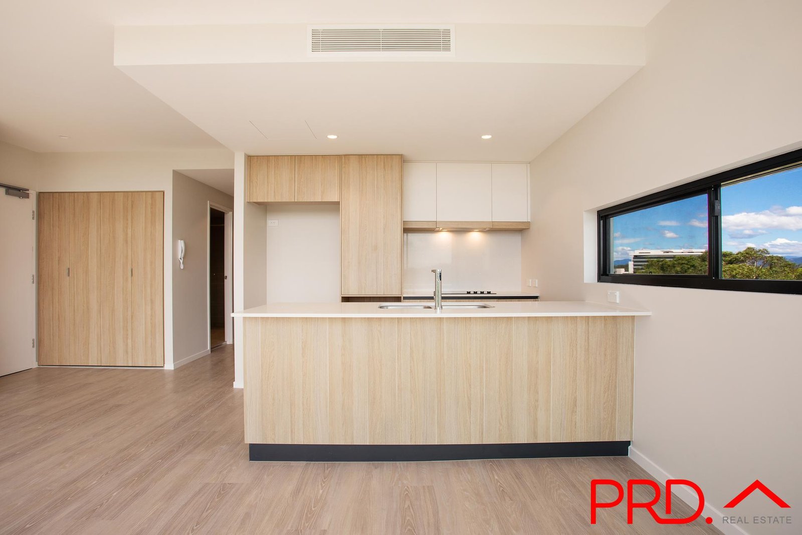705/6 Tonga Place PARKWOOD 5