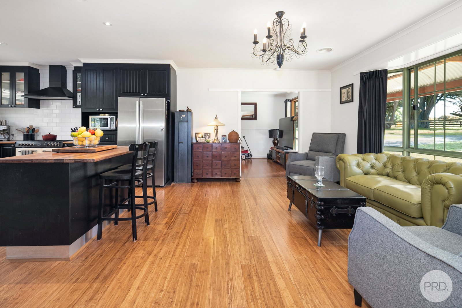 706 Gillies Road SULKY 4