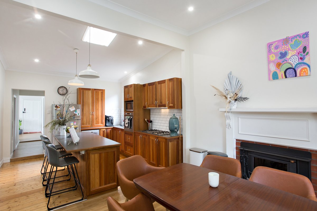 Gallery: 706 Howard Street