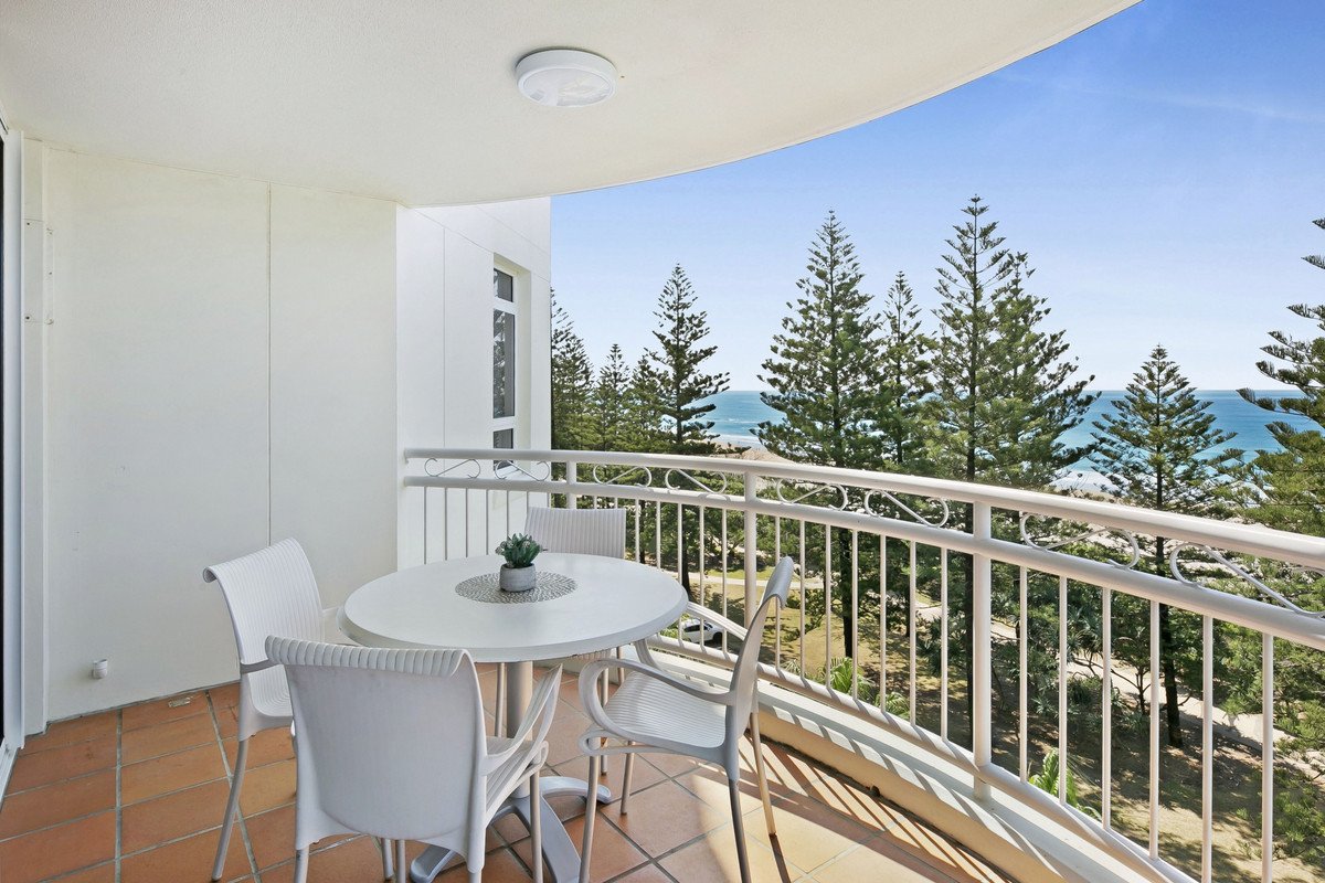 706/220 The Esplanade Burleigh Heads 7