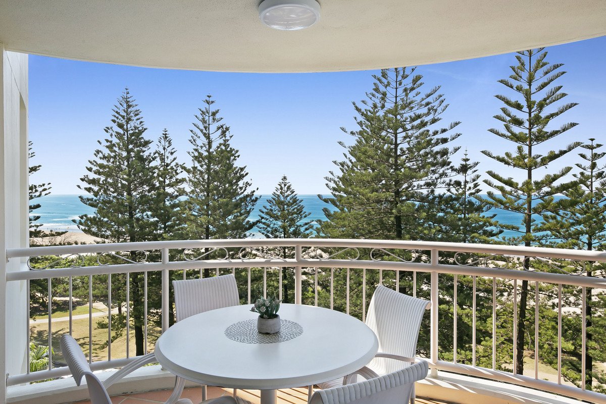 706/220 The Esplanade Burleigh Heads 8