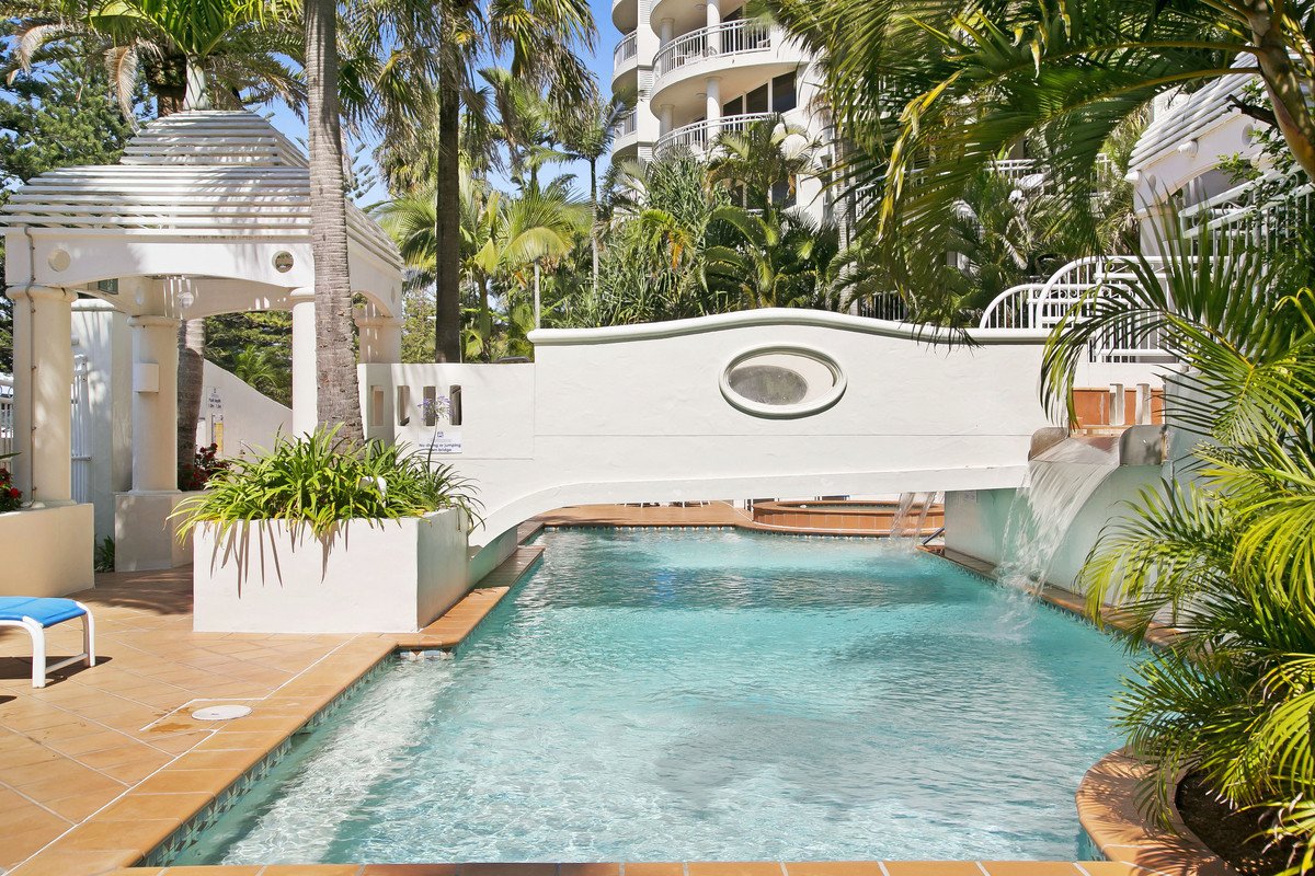 706/220 The Esplanade Burleigh Heads 21