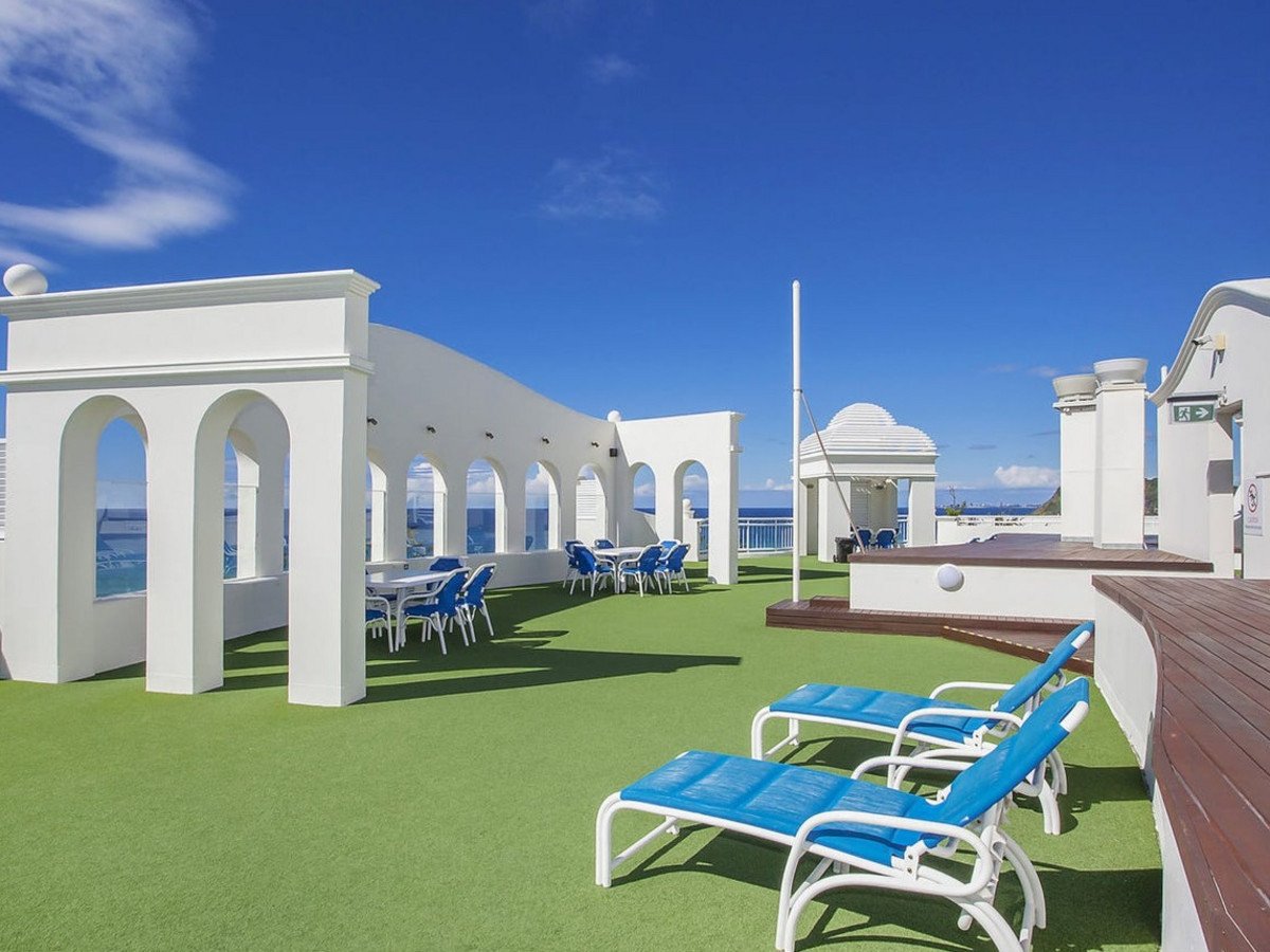 706/220 The Esplanade Burleigh Heads 23