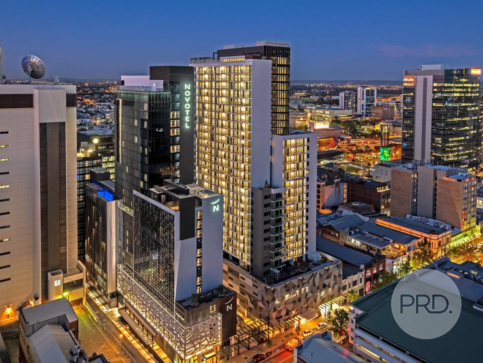 706/380 Murray Street PERTH 11