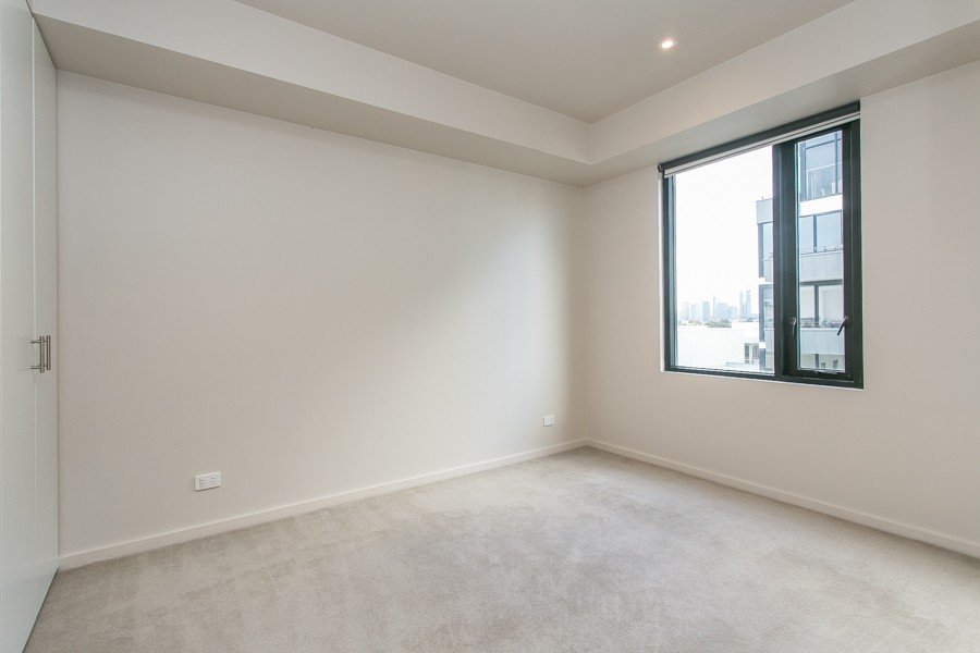Gallery: 706/55 Bay Street