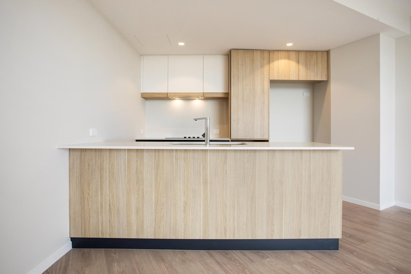 706/6 Tonga Place PARKWOOD 7