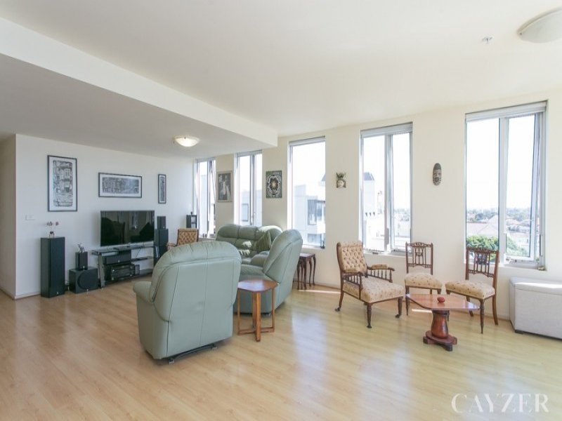 Gallery: 706/65 Beach Street