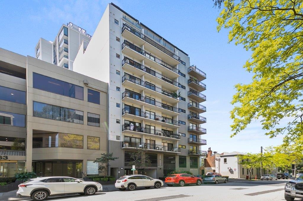 706/69-71 Stead Street, South Melbourne, 3205