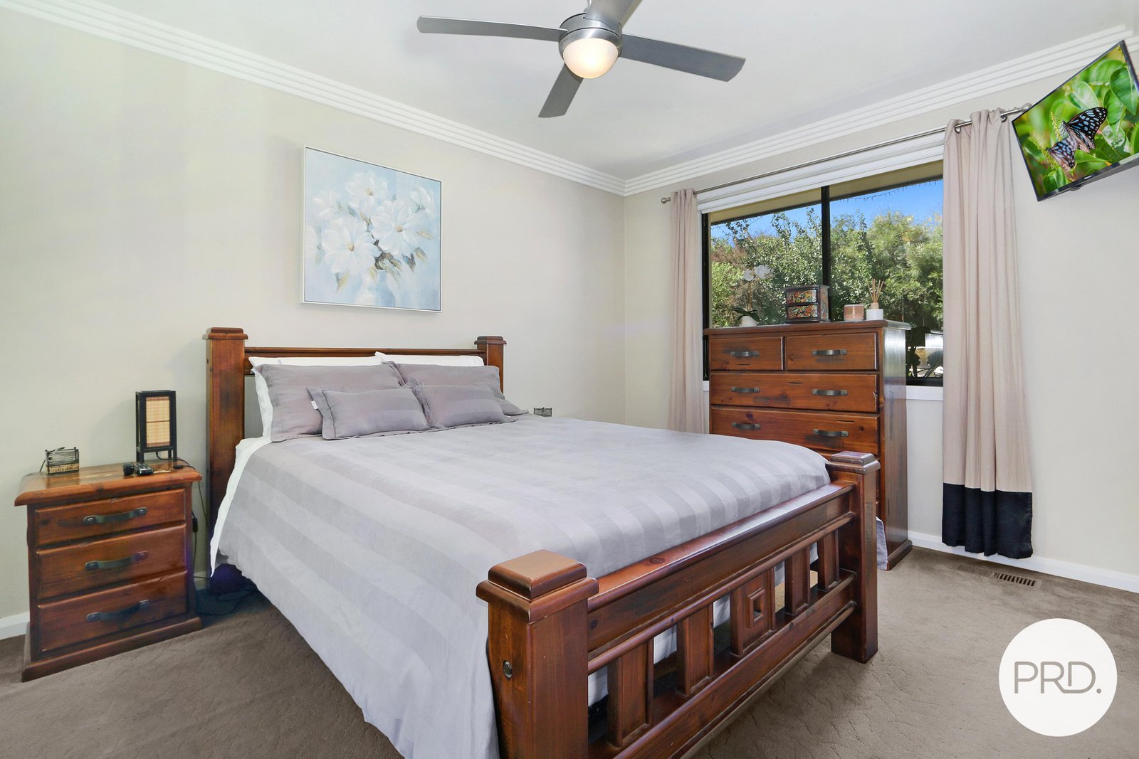 707 Uralla Avenue ALBURY 9