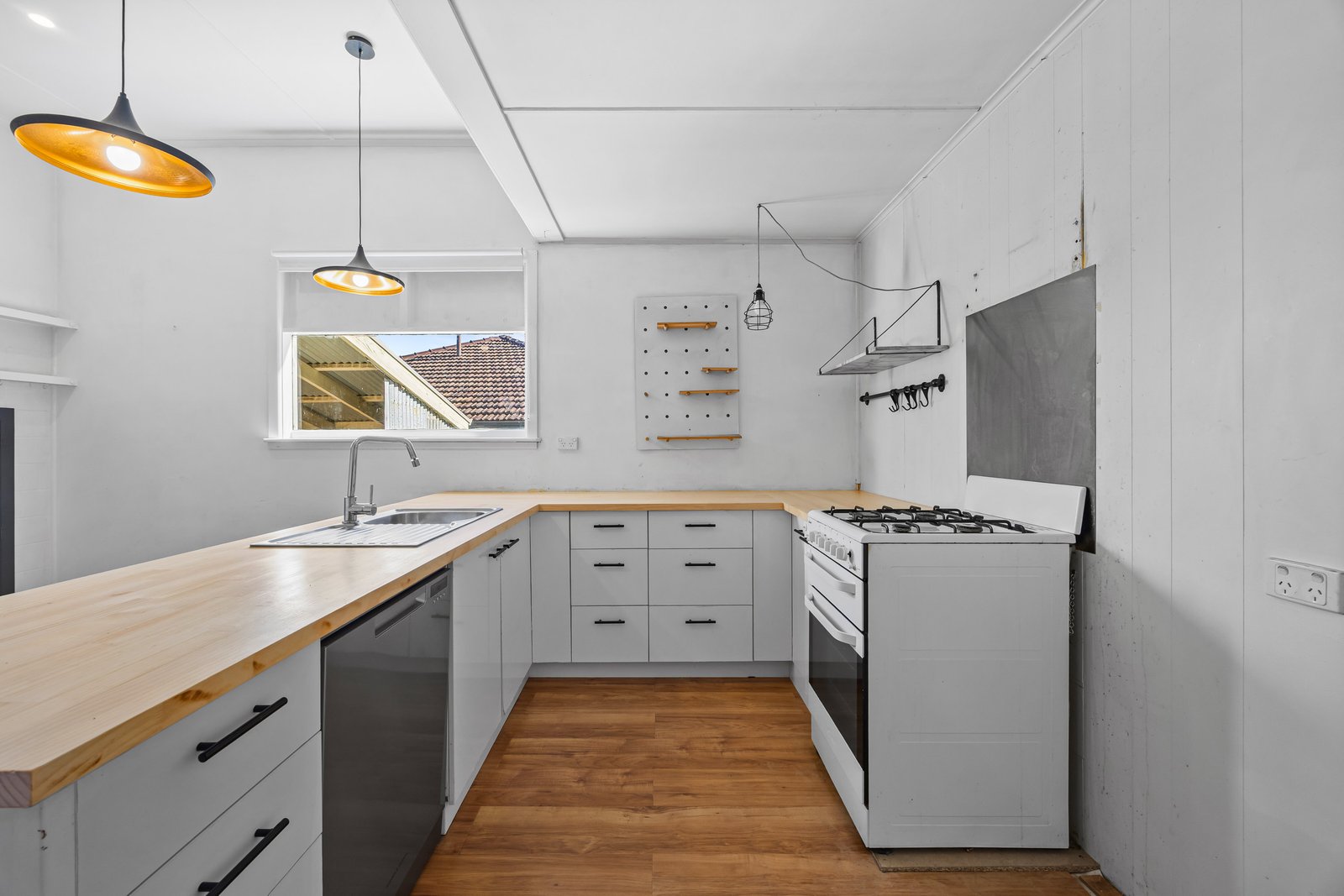 Gallery: 707 Wilson Street