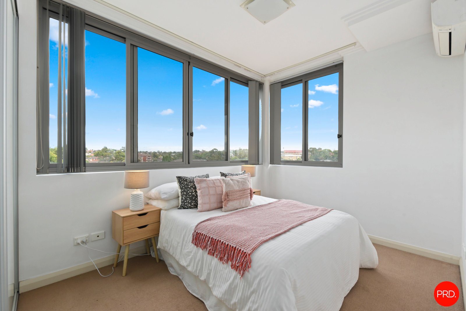 707/23 Station Street KOGARAH 8
