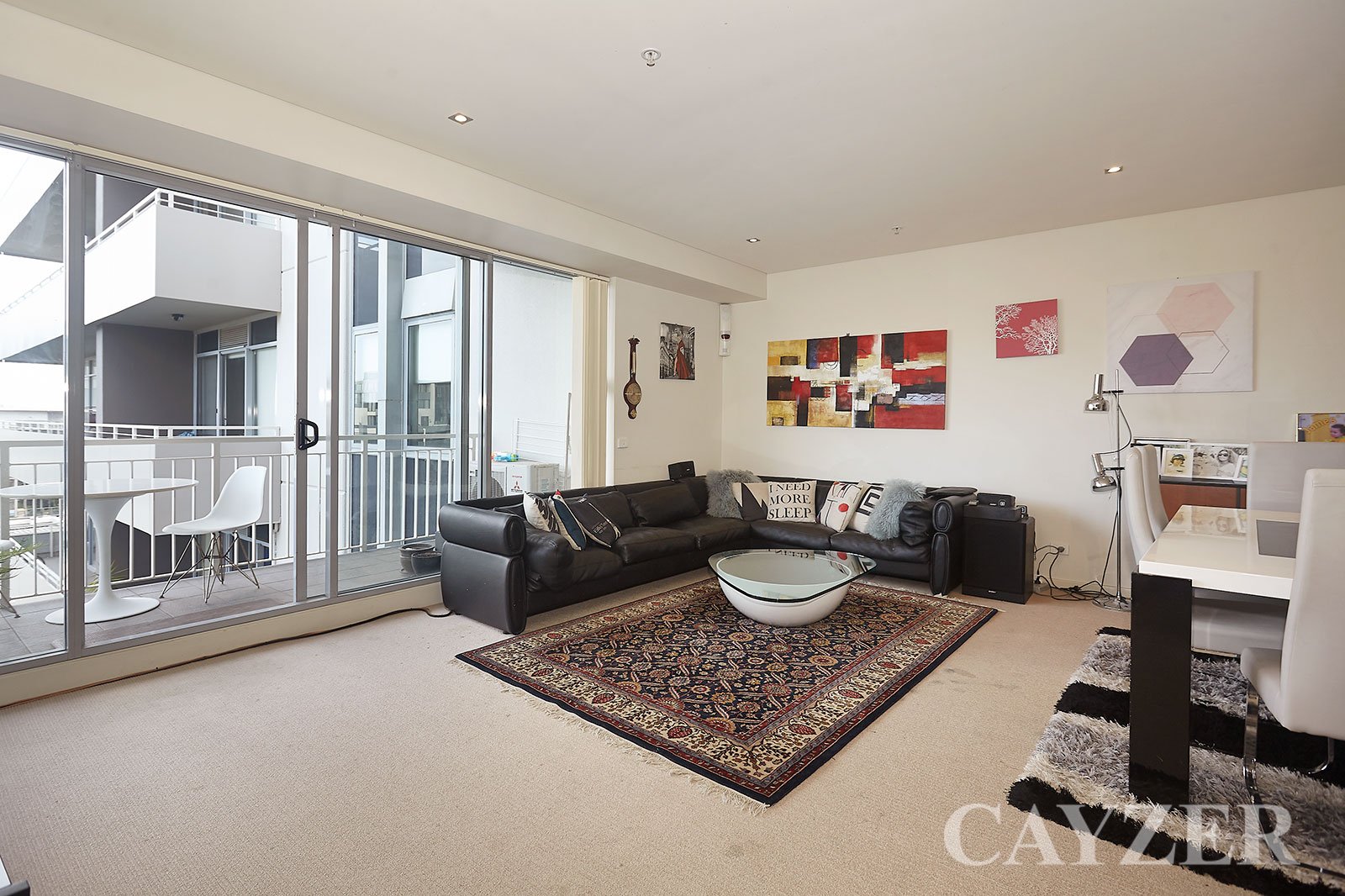 Gallery: 707G/93 Dow Street