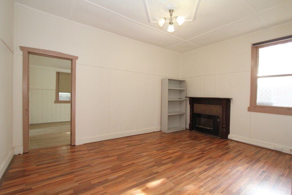 708 Skipton Street REDAN 10