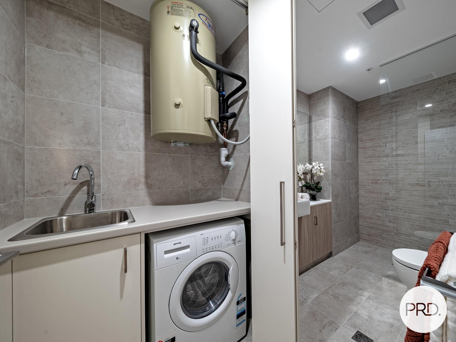 708/380 Murray Street PERTH 9