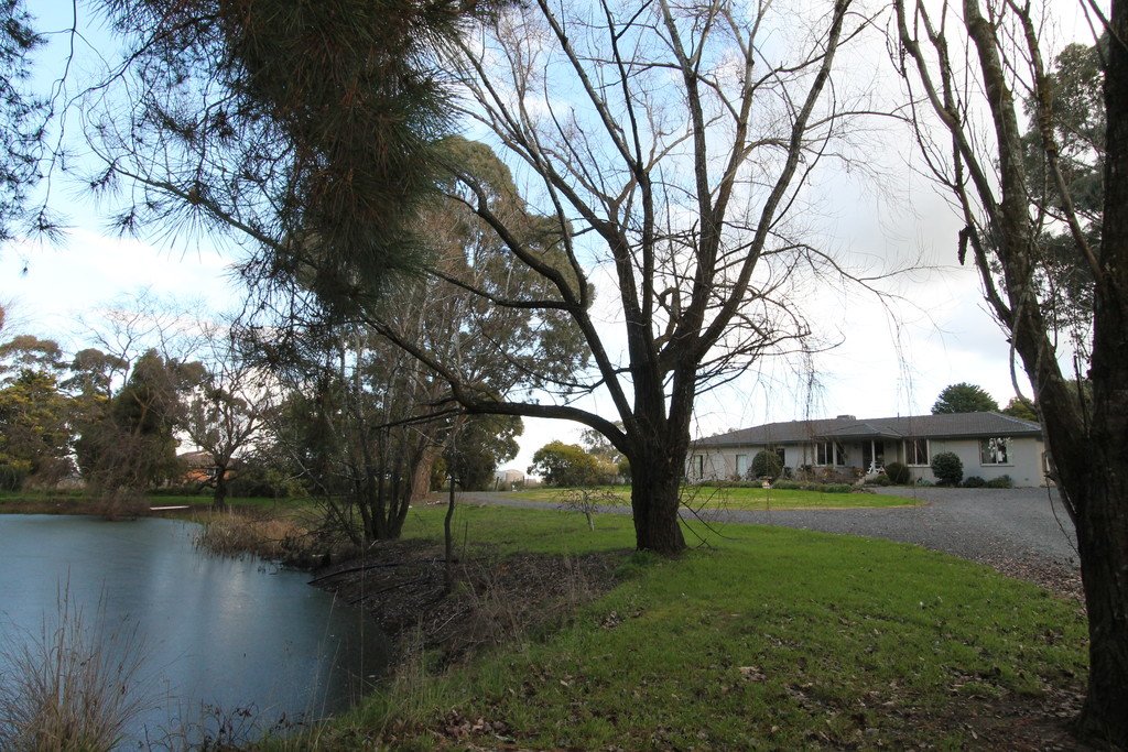 709 Midland Highway MOUNT ROWAN 6