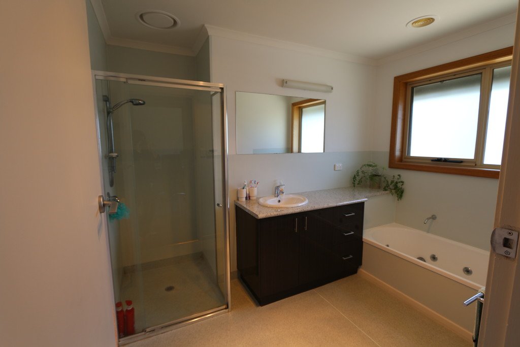 709 Midland Highway MOUNT ROWAN 11