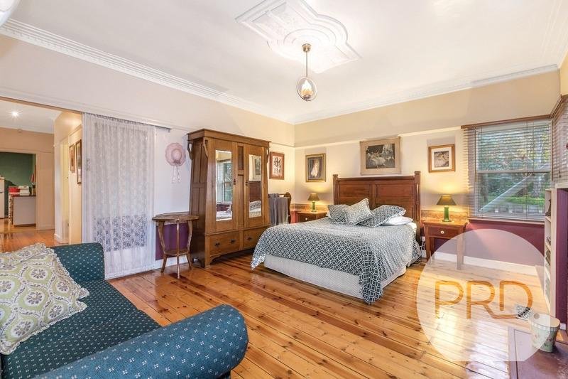 709 Morres Street BROWN HILL 7