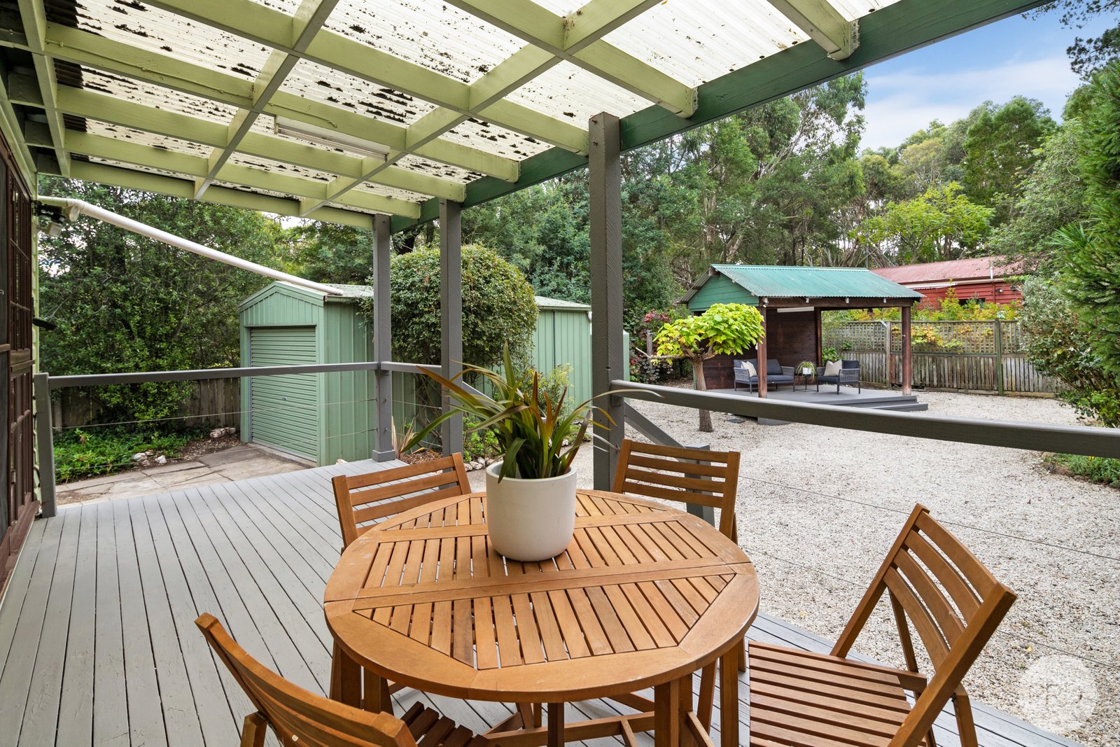 709 Morres Street BROWN HILL 10