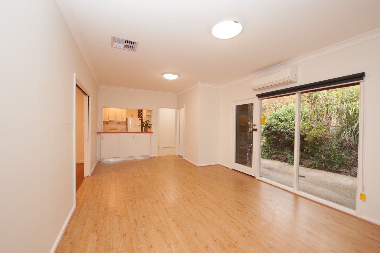 709 Yambla Avenue ALBURY 7