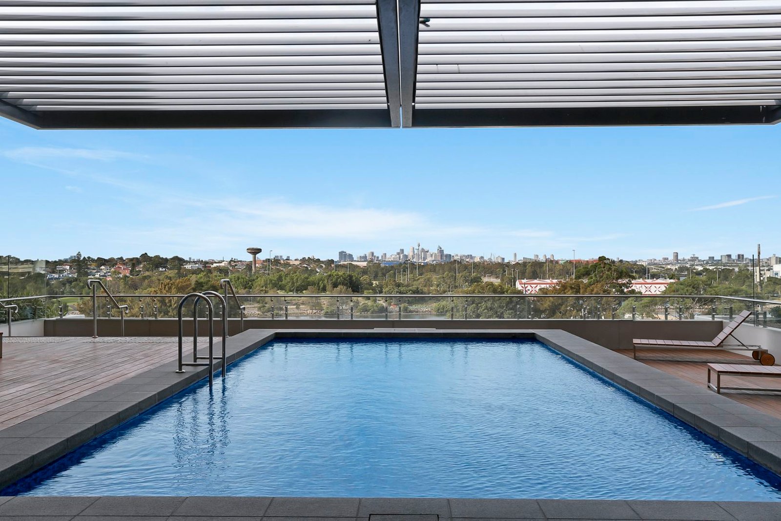 709/26 Levey Street WOLLI CREEK 7