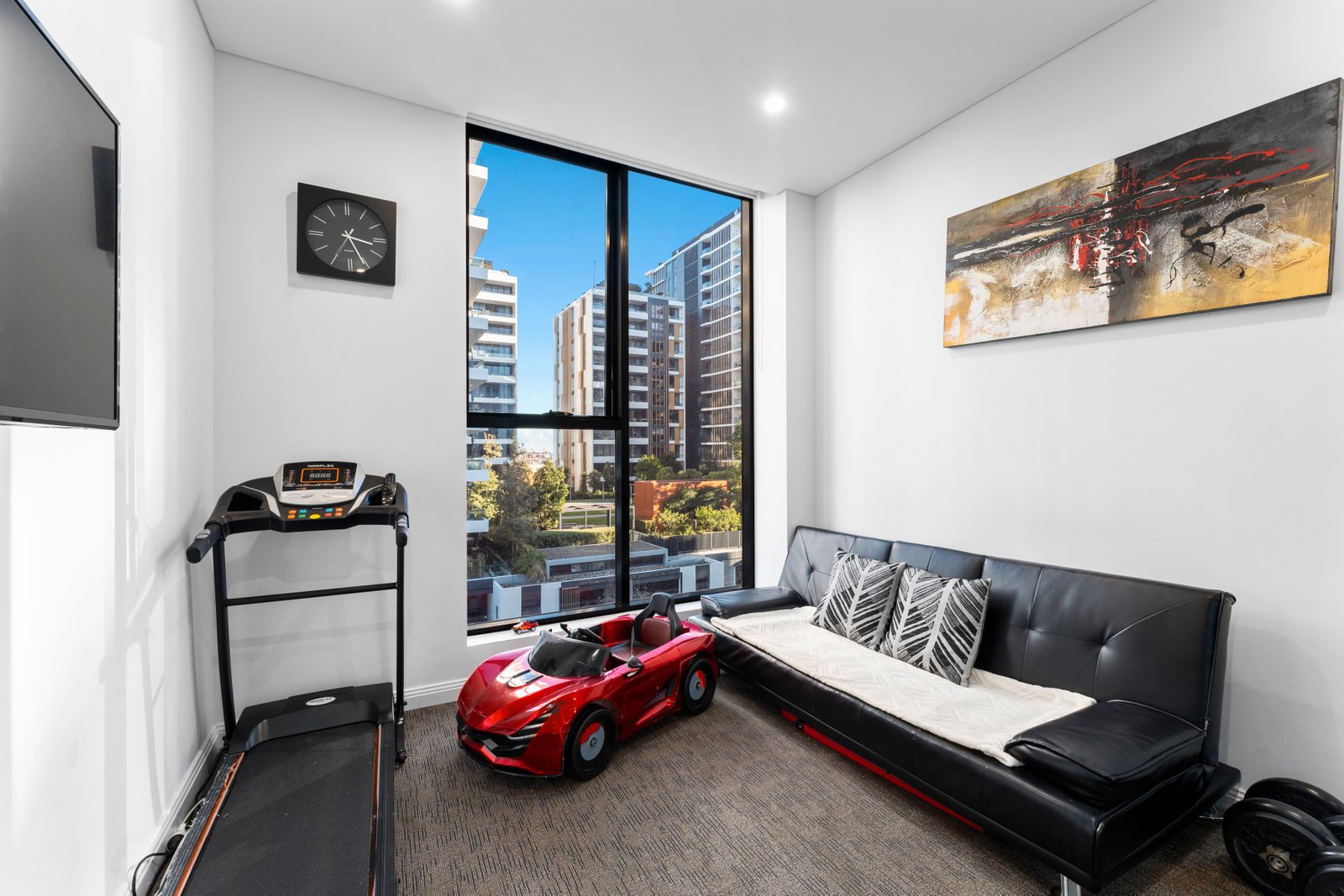 709/3 Finch Drive EASTGARDENS 10