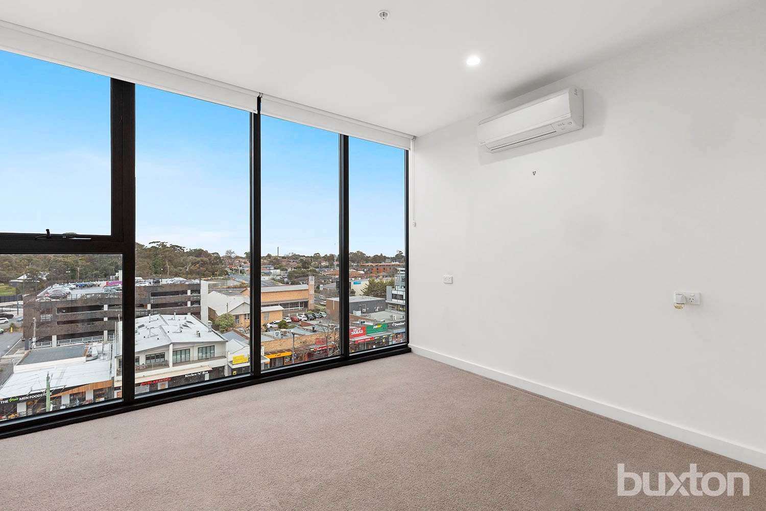 Gallery: 709/6 Railway Road