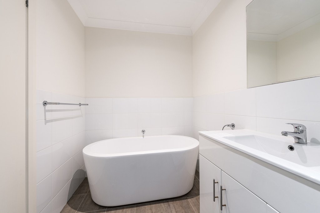 70a Hinemoa Street PANANIA 5