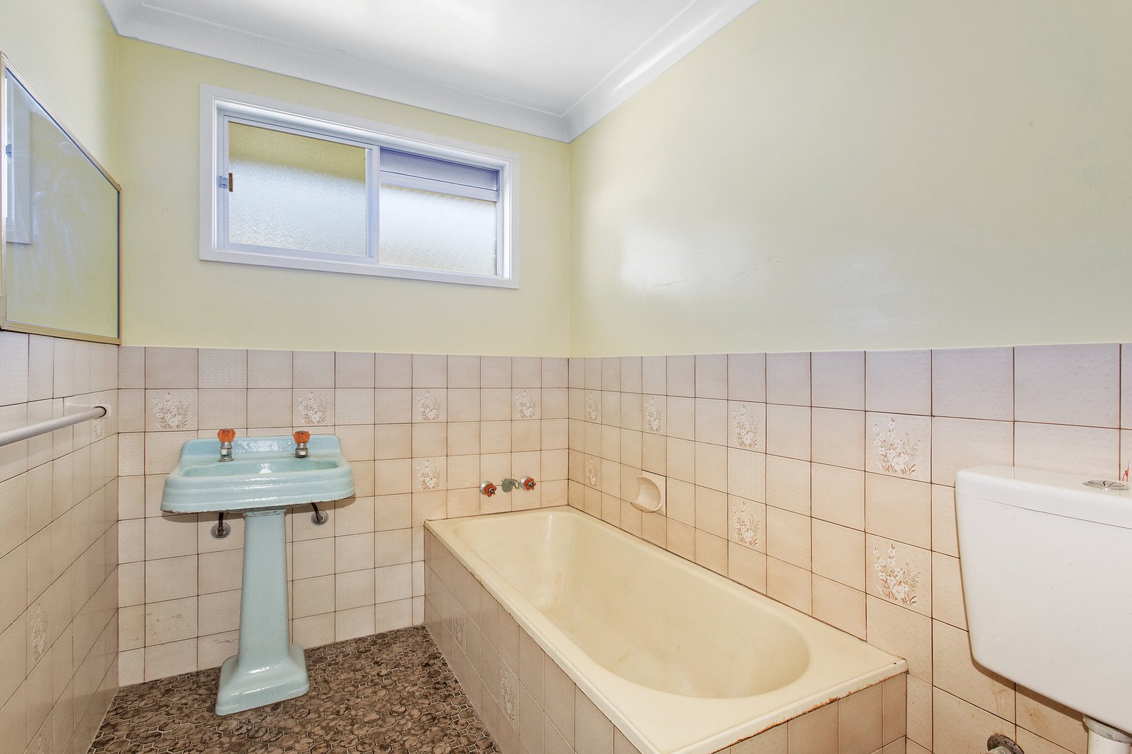 70A Lord Street LAURIETON 9