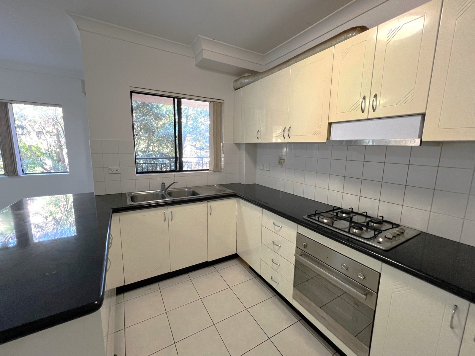 7/1-5 Ocean Street KOGARAH 3