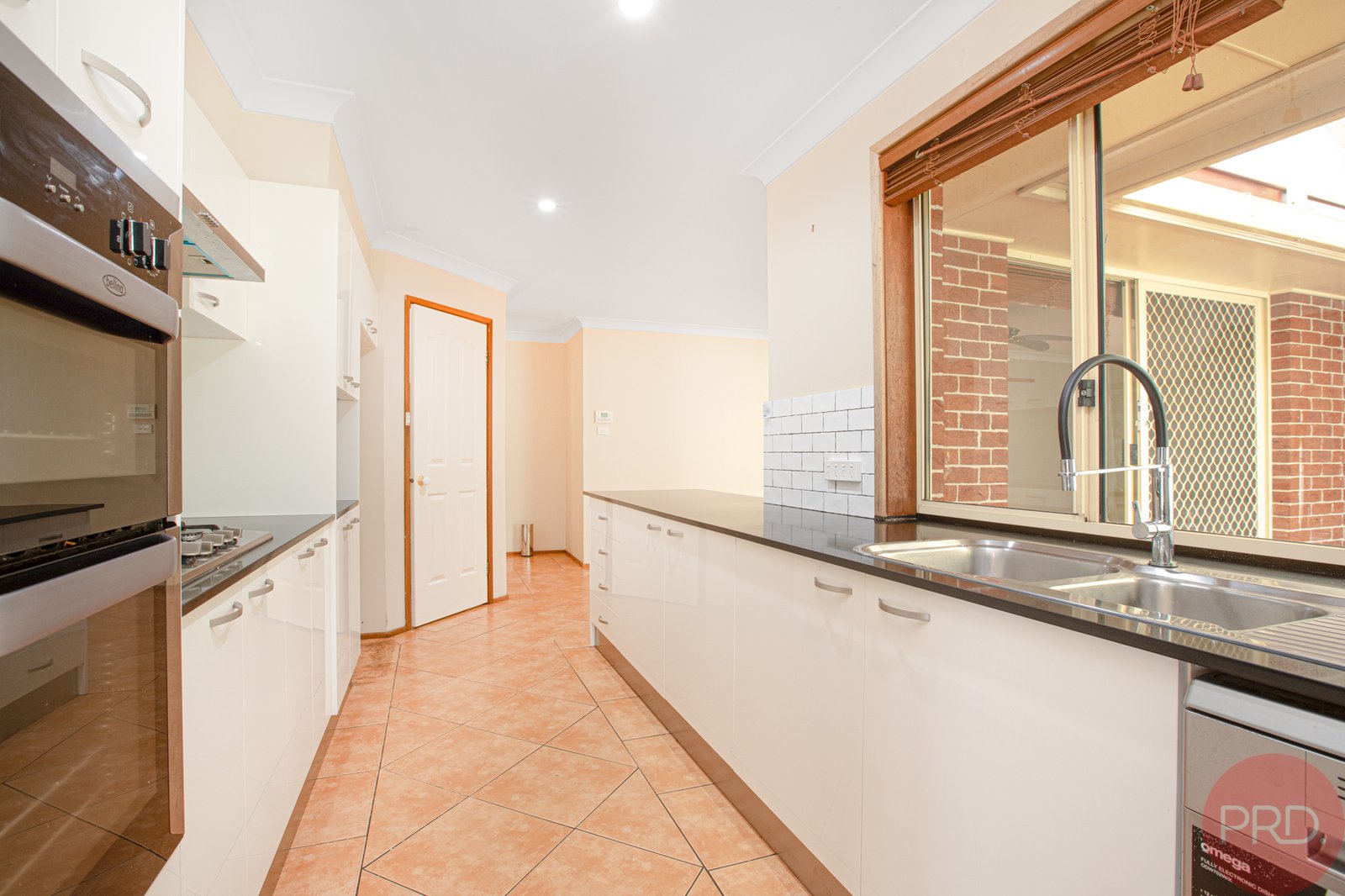 71 Avery Street RUTHERFORD 9