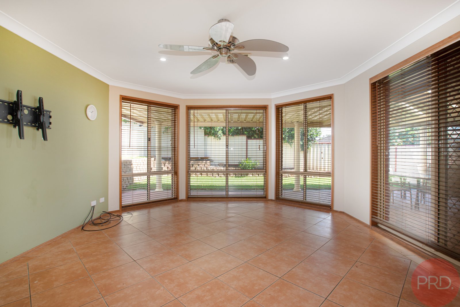 71 Avery Street RUTHERFORD 12