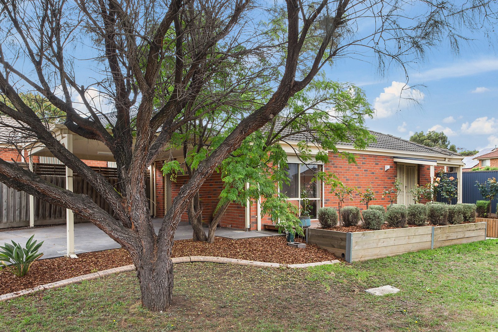 71 Bluebell Crescent, Gowanbrae VIC 3043