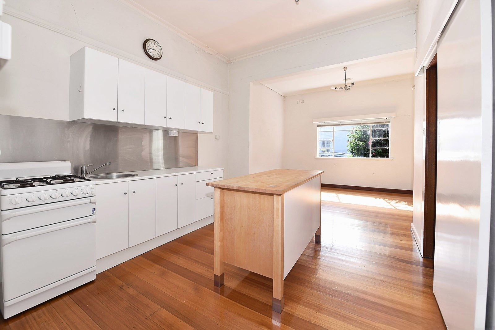 Real Estate and Property in 71 Blyth Street, Brunswick, VIC