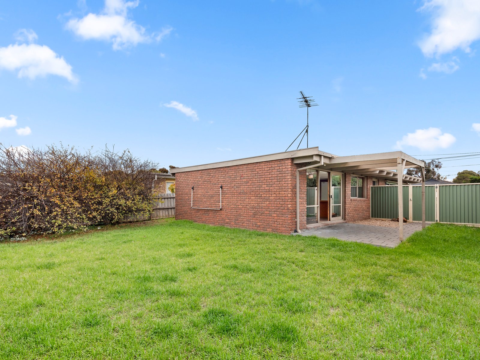 Real Estate and Property in 71 Burdoo Drive, Grovedale, VIC