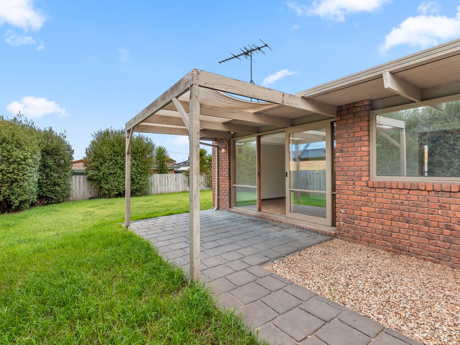 Real Estate and Property in 71 Burdoo Drive, Grovedale, VIC