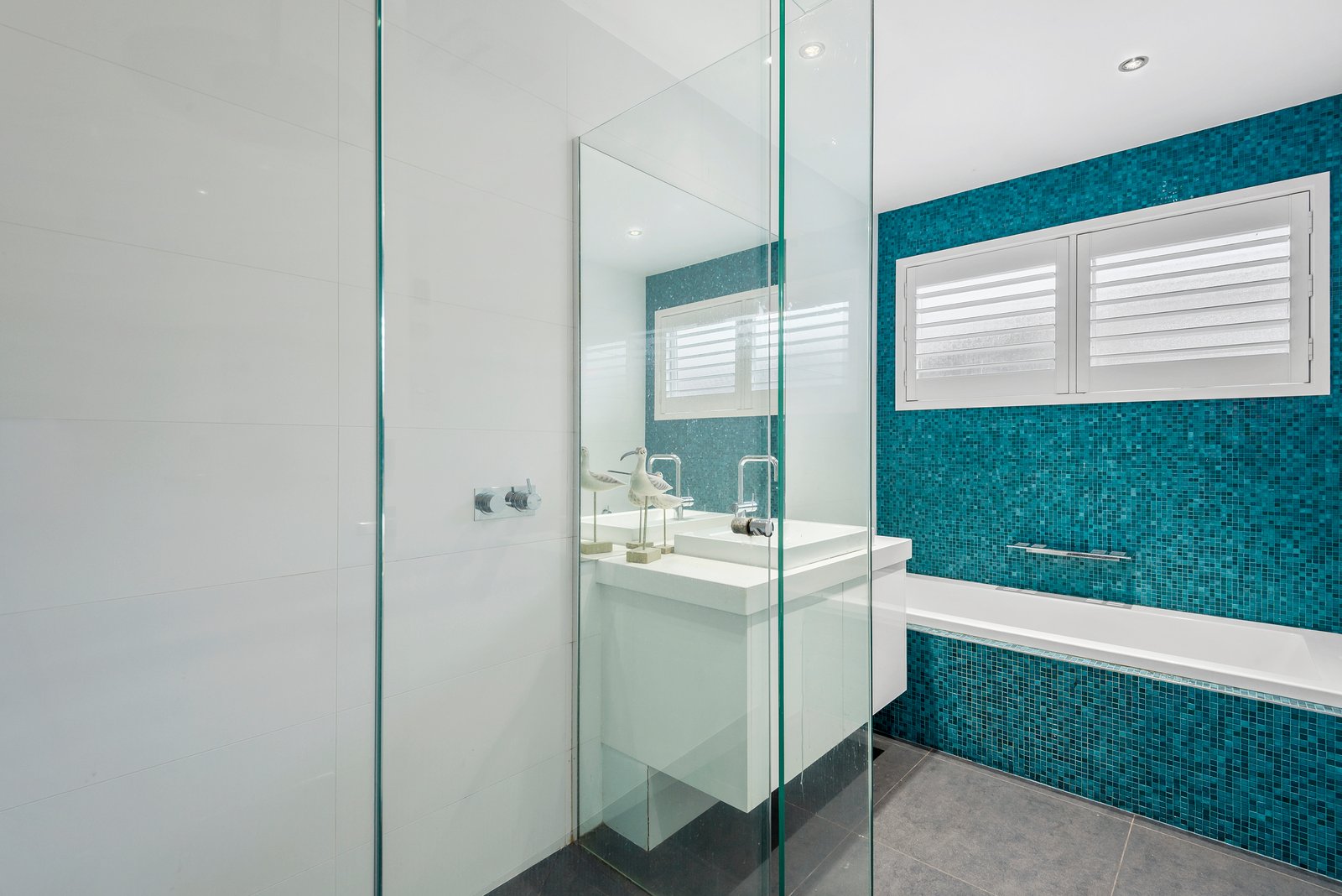 Real Estate and Property in 71 Carr Street, Barwon Heads, VIC