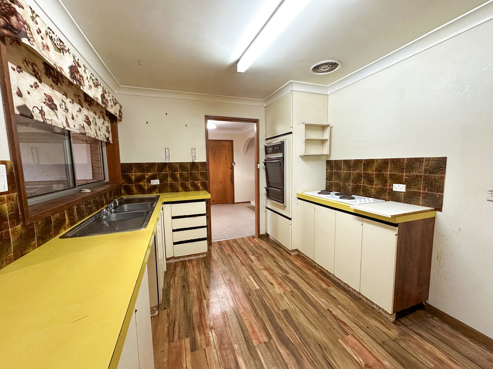 71 Clara Street TUMBARUMBA 2