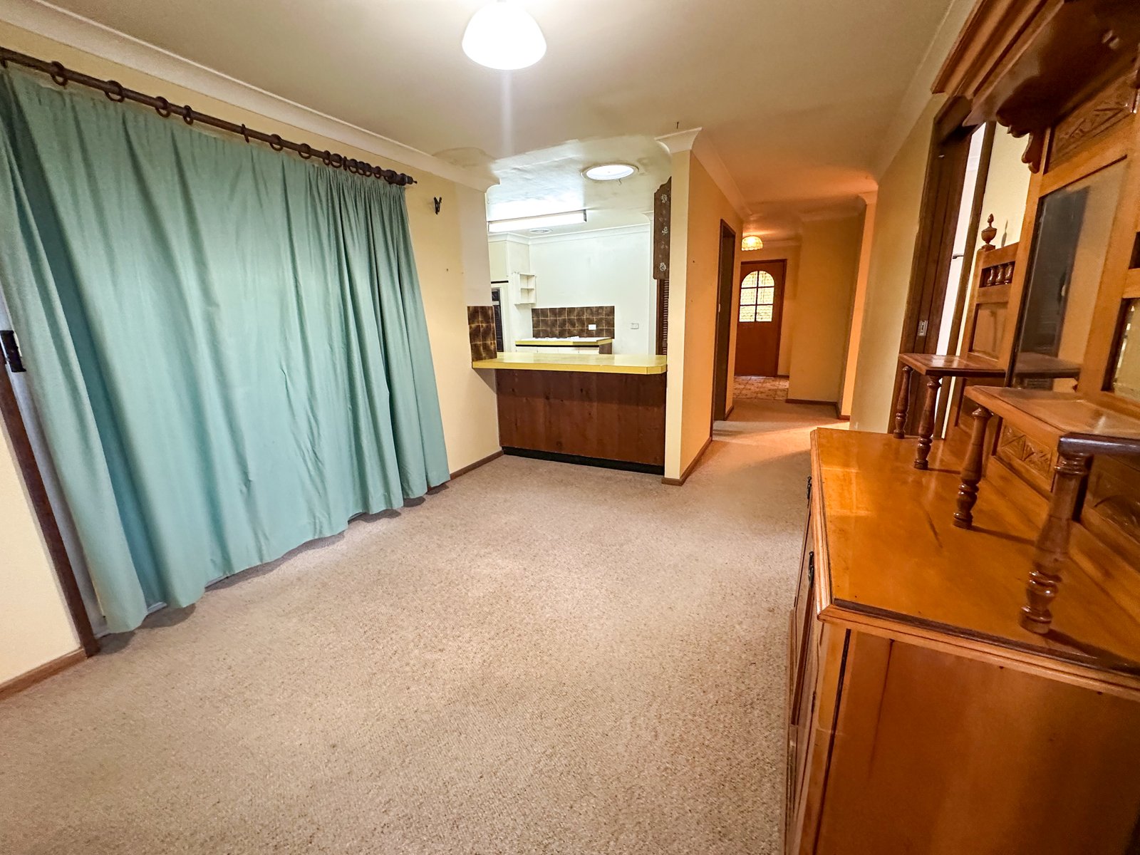 71 Clara Street TUMBARUMBA 5