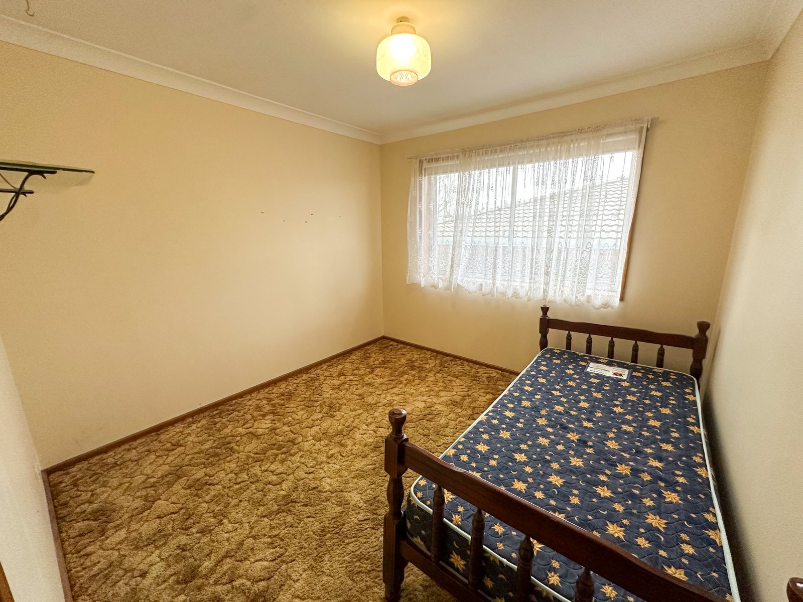 71 Clara Street TUMBARUMBA 8