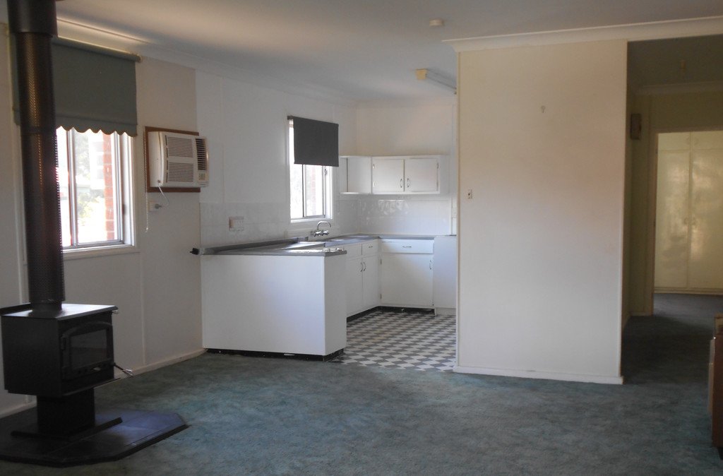 71 Clarke Street TUMUT 3