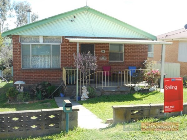 71 Clarke Street TUMUT 11
