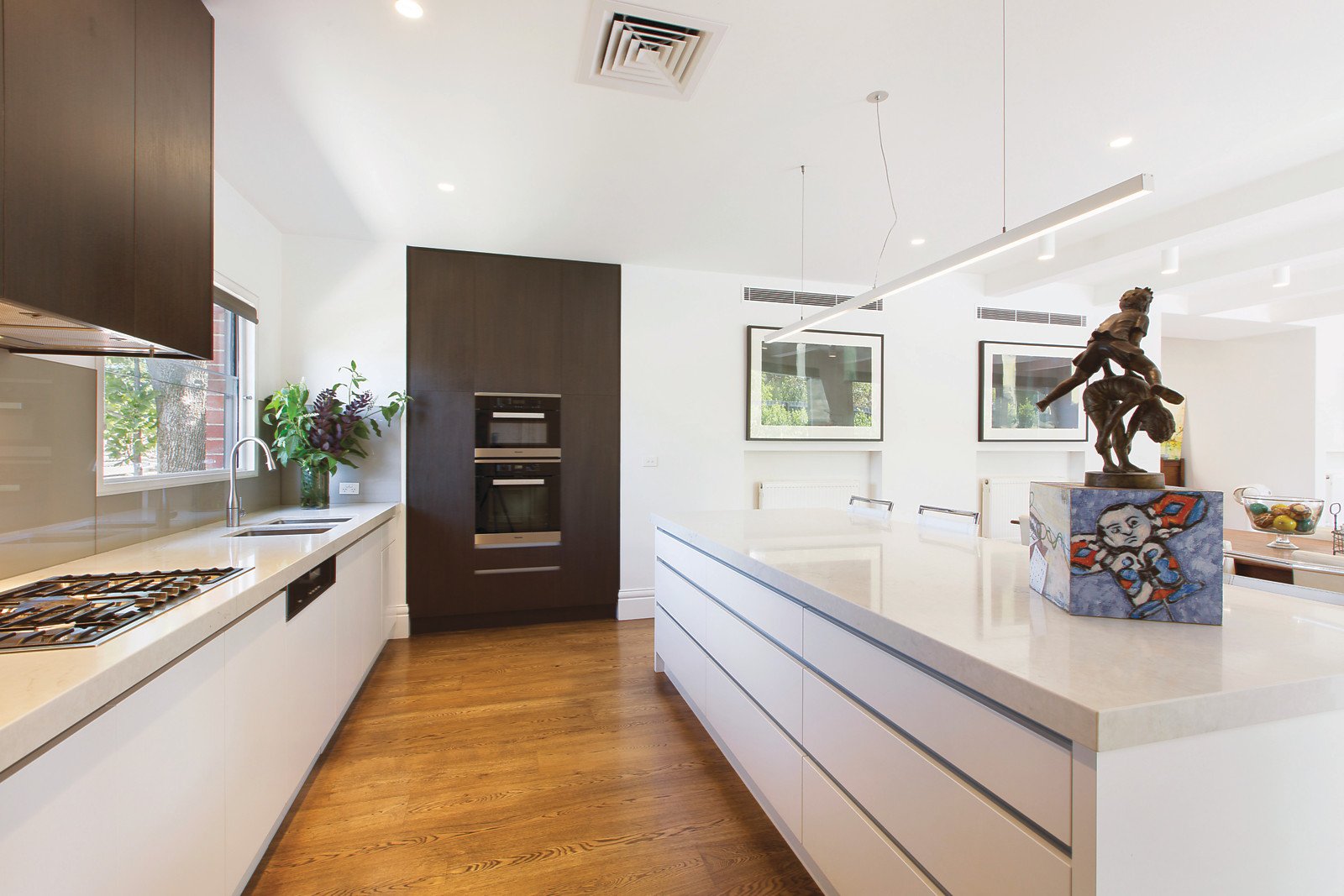 71 Essex Road, Surrey Hills, VIC