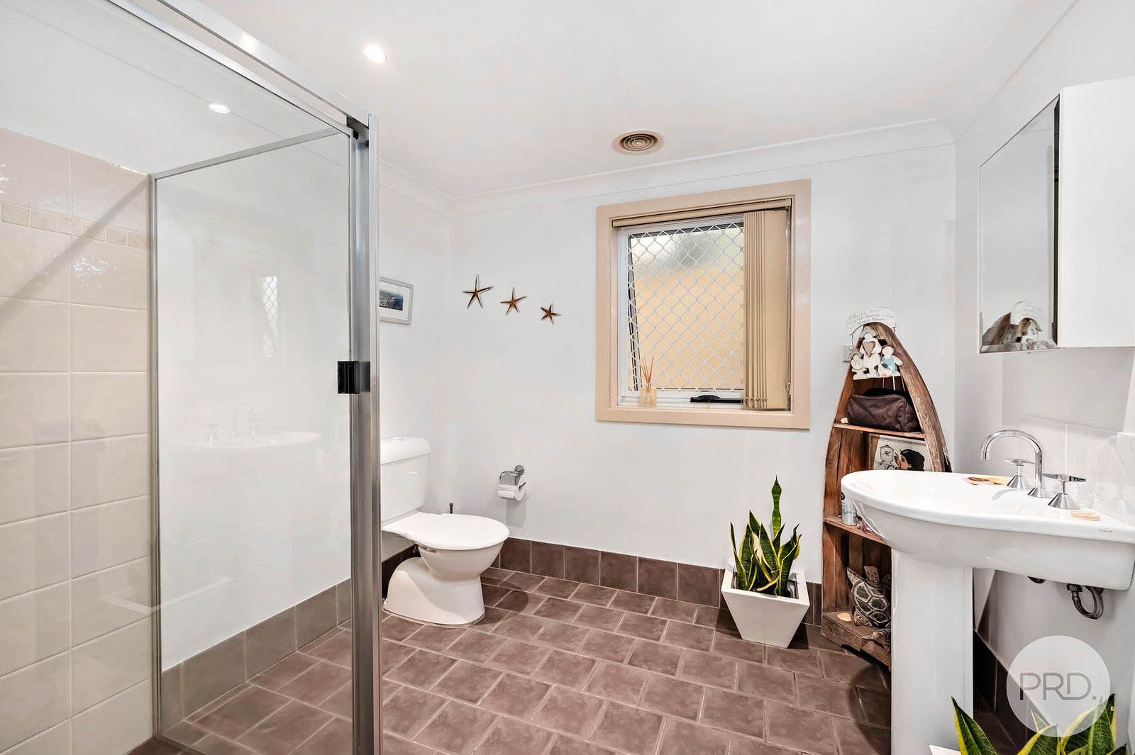 71 Essington Way ANNA BAY 13