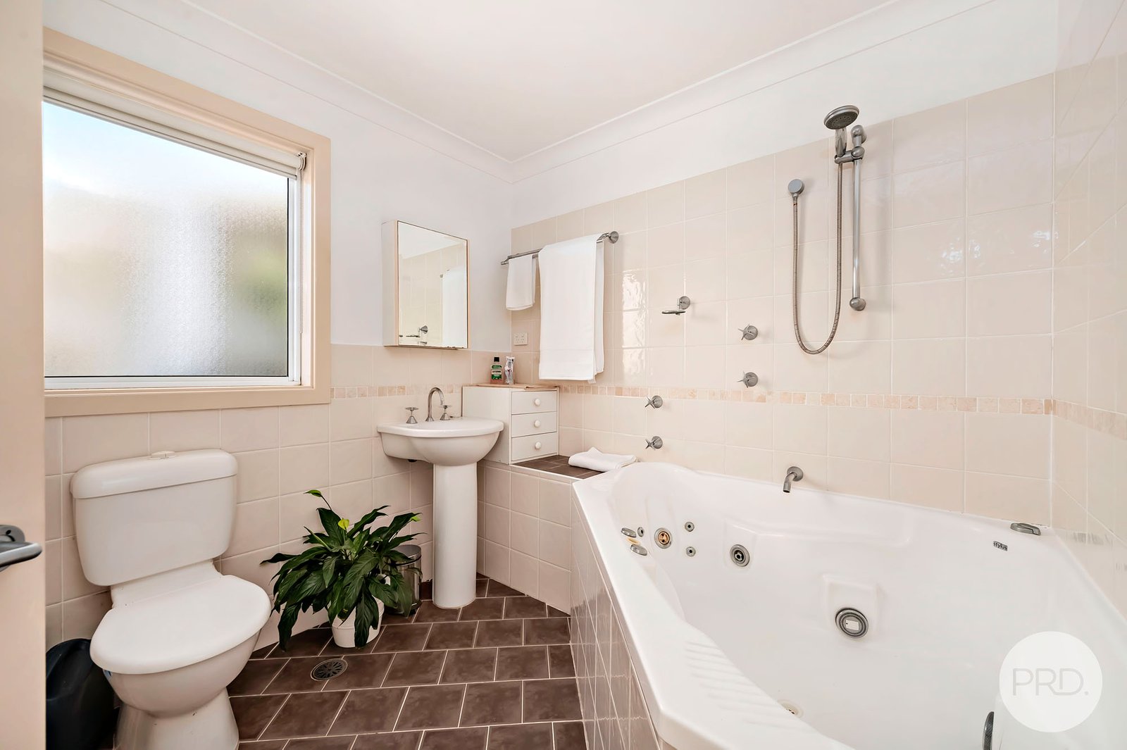 71 Essington Way ANNA BAY 19