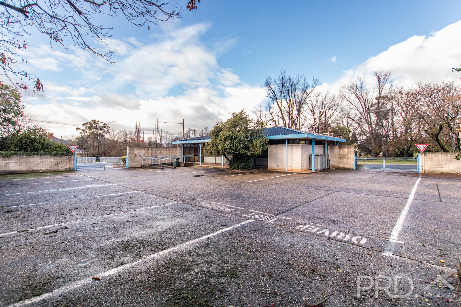 71 Fitzroy Street TUMUT 9
