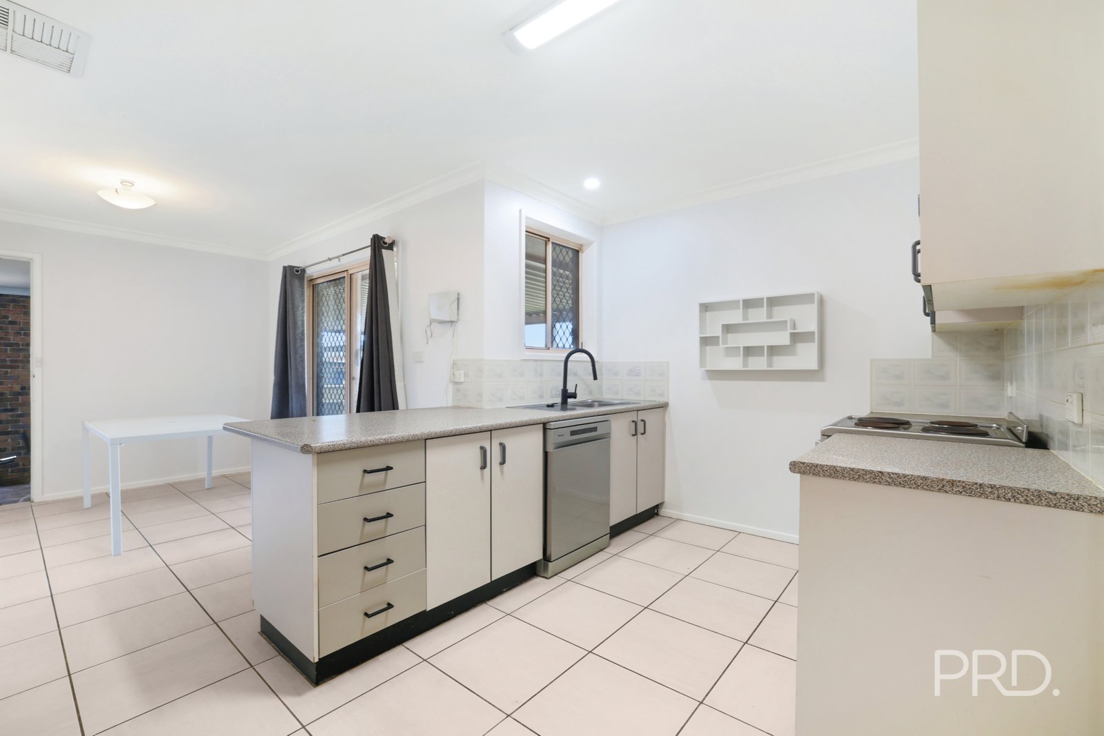 71 Flinders Street TAMWORTH 6