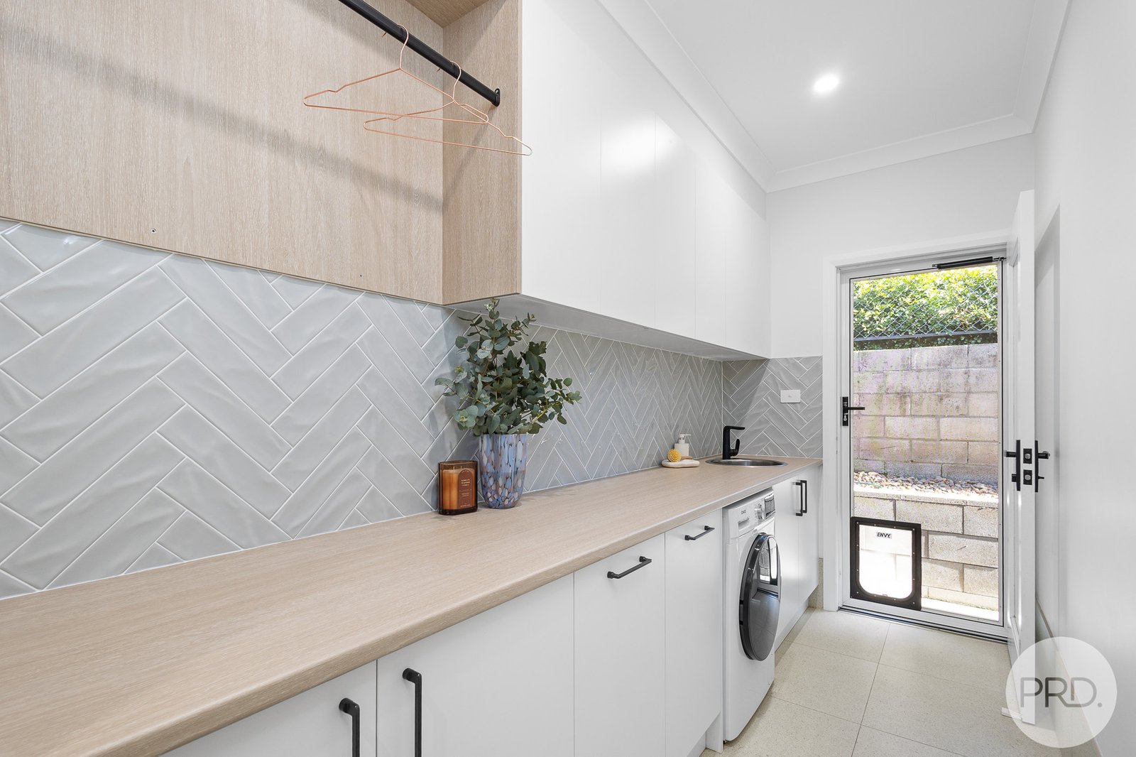 71 Francis Ave  LEMON TREE PASSAGE 27